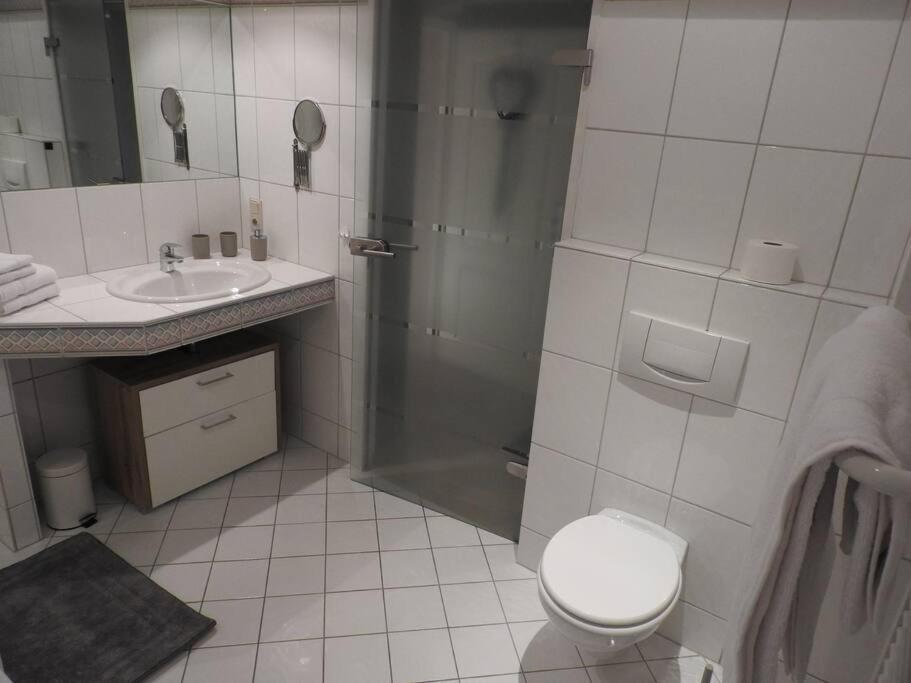 Schoene Gemuetliche Ferienwohnung Mit Fernblick. Nalbach Екстериор снимка