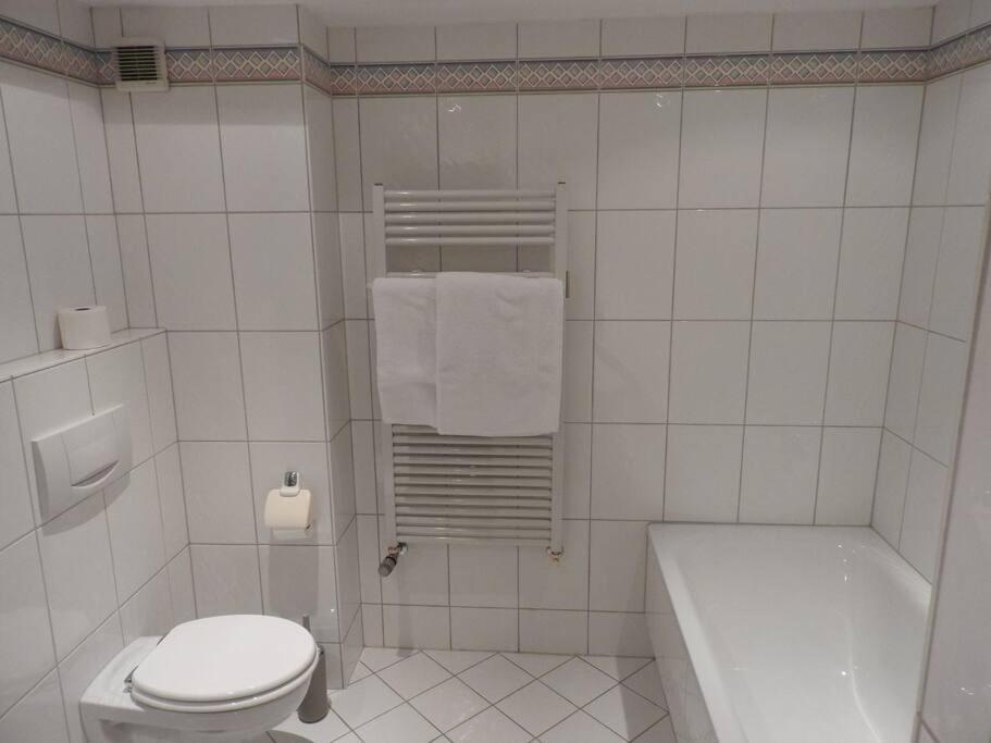 Schoene Gemuetliche Ferienwohnung Mit Fernblick. Nalbach Екстериор снимка